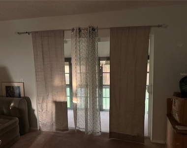 2716 Hidden Lake Boulevard - Photo Thumbnail 6
