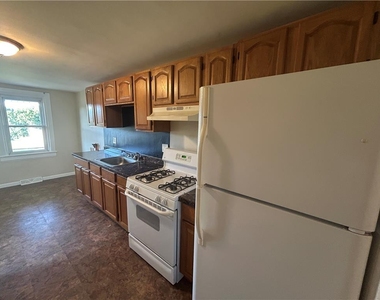397 W Saint Joseph Street - Photo Thumbnail 4