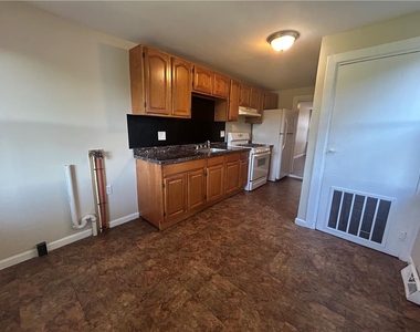 397 W Saint Joseph Street - Photo Thumbnail 3