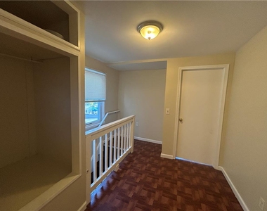 397 W Saint Joseph Street - Photo Thumbnail 10