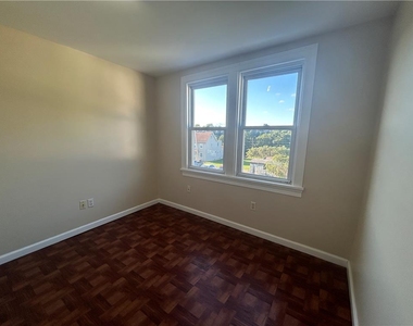397 W Saint Joseph Street - Photo Thumbnail 7