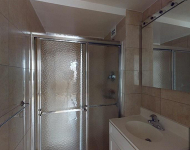 East 79th  Street - Photo Thumbnail 4