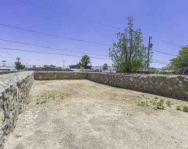 8820 Norton Street - Photo Thumbnail 1