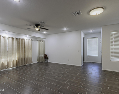 8820 Norton Street - Photo Thumbnail 15