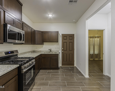 8820 Norton Street - Photo Thumbnail 11