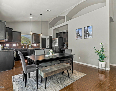 14247 Russ Leach Avenue - Photo Thumbnail 7