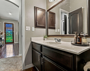 14247 Russ Leach Avenue - Photo Thumbnail 22
