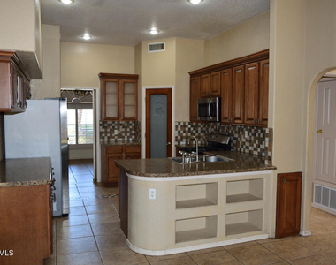1328 Doc Holiday Place - Photo Thumbnail 9
