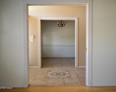 1328 Doc Holiday Place - Photo Thumbnail 6