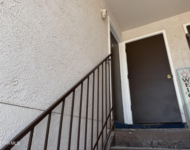 1525 Pullman Drive - Photo Thumbnail 1