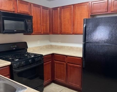 6027 Brook Hollow Drive - Photo Thumbnail 3