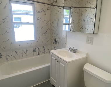 327 Riverside Avenue - Photo Thumbnail 19