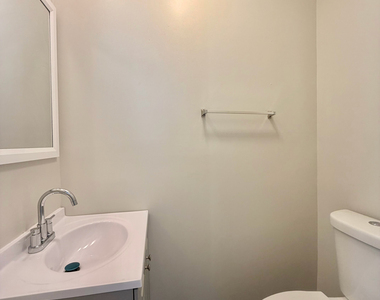 736 Savin Avenue - Photo Thumbnail 6