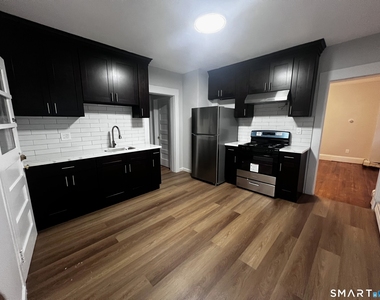 1485 Iranistan Avenue - Photo Thumbnail 3