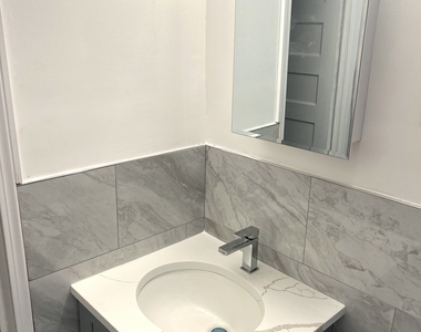 1485 Iranistan Avenue - Photo Thumbnail 5