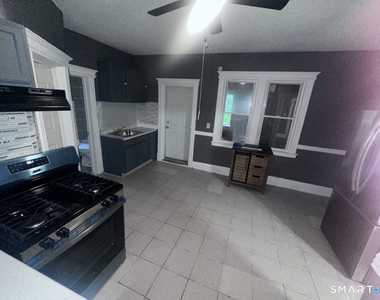 26 Cabot Street - Photo Thumbnail 15