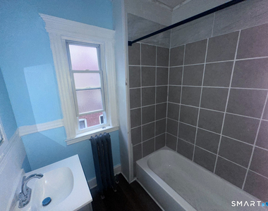 26 Cabot Street - Photo Thumbnail 17