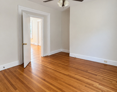 35 Maple Street - Photo Thumbnail 6