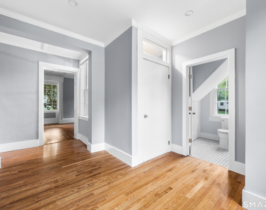 161 Broadway - Photo Thumbnail 14