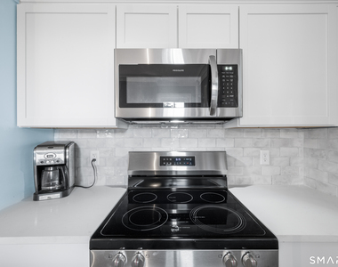 161 Broadway - Photo Thumbnail 5
