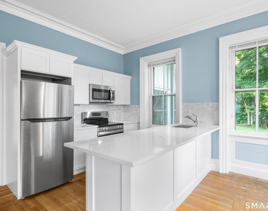 161 Broadway - Photo Thumbnail 3