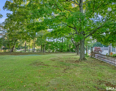 161 Broadway - Photo Thumbnail 24
