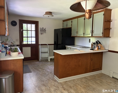 703 Laurel Grove Road - Photo Thumbnail 5