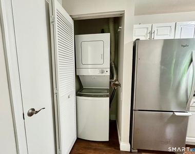 19 Somers Street - Photo Thumbnail 9