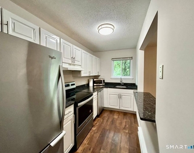 19 Somers Street - Photo Thumbnail 6