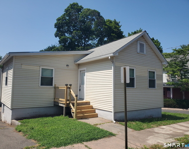 100 North Street - Photo Thumbnail 1