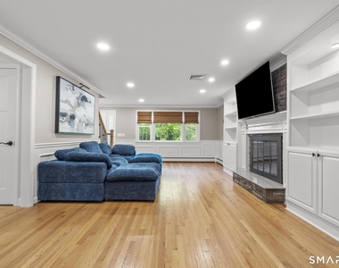 370 Woodland Street - Photo Thumbnail 21
