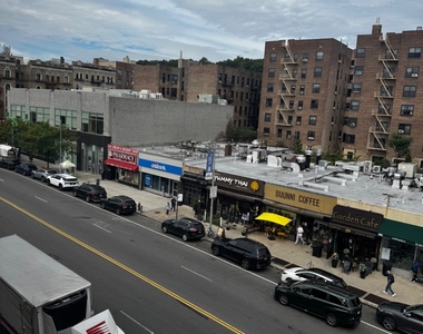 4960 Broadway - Photo Thumbnail 6