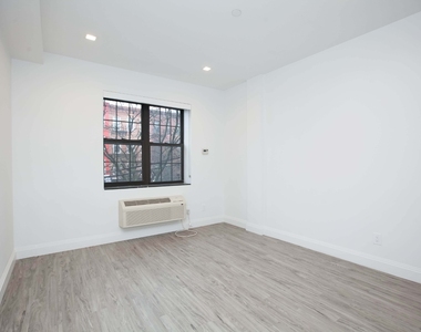 139 Alexander Avenue - Photo Thumbnail 10