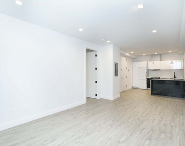 139 Alexander Avenue - Photo Thumbnail 5