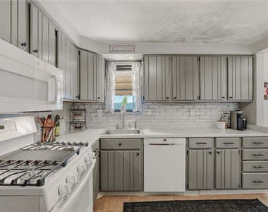 2338 Parklyn St - Photo Thumbnail 18