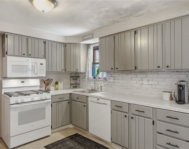 2338 Parklyn St - Photo Thumbnail 15