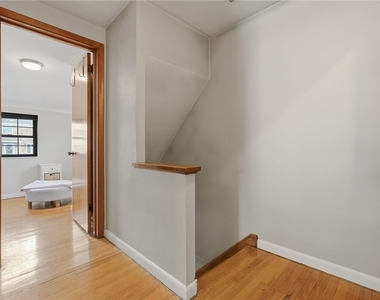 2338 Parklyn St - Photo Thumbnail 20