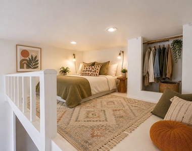 208 West 123rd Street - Photo Thumbnail 3