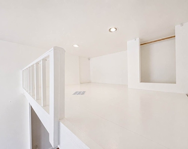 208 West 123rd Street - Photo Thumbnail 6