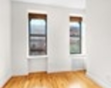 358 West 45th Street - Photo Thumbnail 2