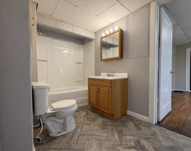 274 Chenango St - Photo Thumbnail 7