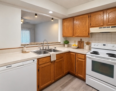 145 Prospect Avenue - Photo Thumbnail 8