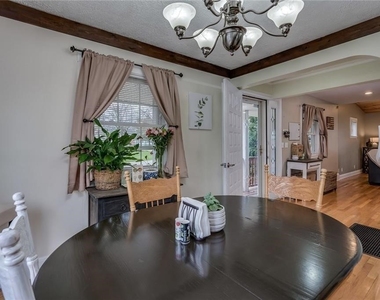 150 Seymour Street - Photo Thumbnail 1