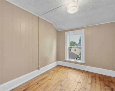113 Grumbach Avenue - Photo Thumbnail 17