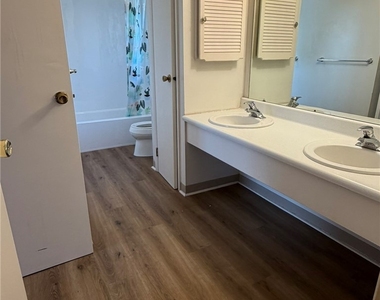 5265 Jamesville Road - Photo Thumbnail 6
