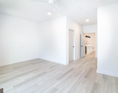240 Martha Drive - Photo Thumbnail 6
