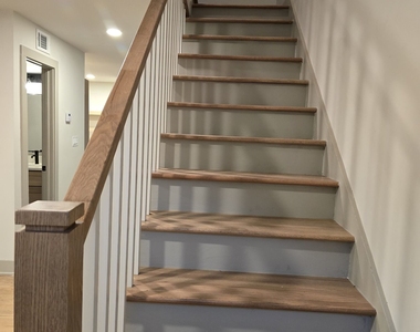 1609 Line Street - Photo Thumbnail 8