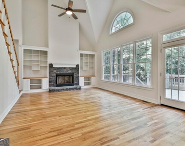 1202 Loxley Circle - Photo Thumbnail 20