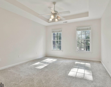 1202 Loxley Circle - Photo Thumbnail 35