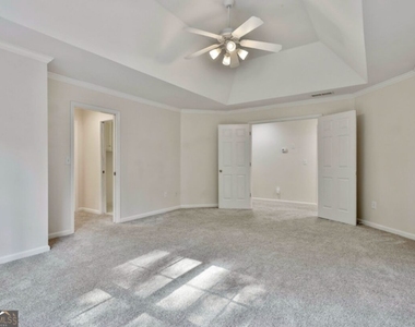 1202 Loxley Circle - Photo Thumbnail 30